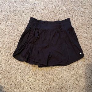Balance Athletica/ Vitality - Breeze Short size Large